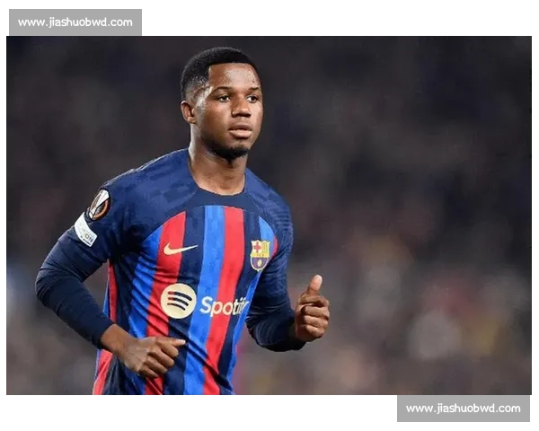 官宣！法蒂抵摩纳哥开启新征程 1100 万买断 + 2800 万回购条款