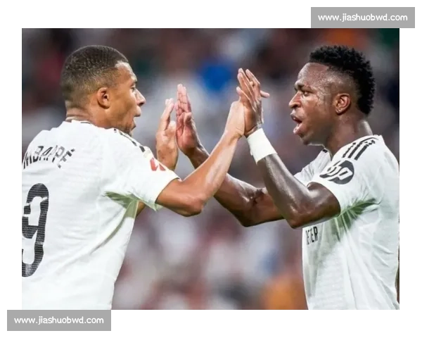 维尼修斯首秀灾难级表现!1.7 亿水货引众怒,球迷:对面边锋值 10 亿 + 维尼修斯首秀灾难级表现!1.7 亿水货引众怒,球迷:对面边锋值 10 亿 +